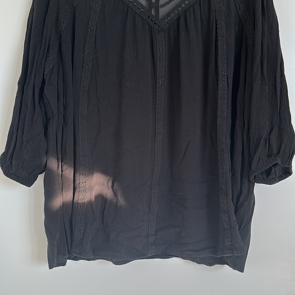 Gauze Embroidered & Crochet Trim Torrid Blouse - Picture 6 of 11